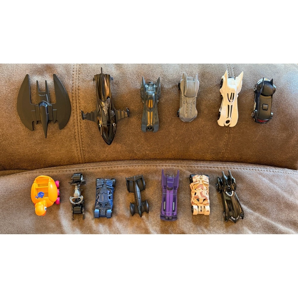 Hot Wheels Batman Diecast 1:64 Scale Car Lot of 13 Toy Collection